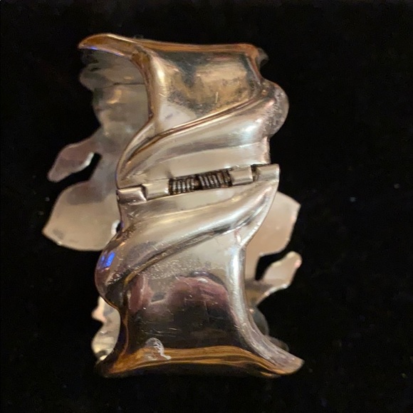 Sterling Art Nouveau Bracelet - Picture 10 of 10